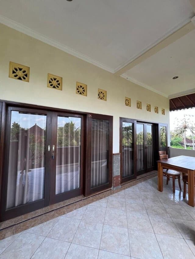 Family Room, 2 Bedrooms