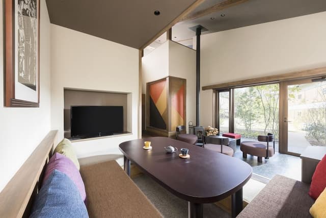 Japanese Style Suite FB4