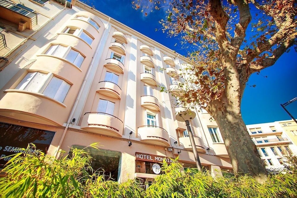 Hotel Mondial3