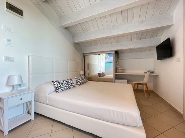 Comfort Double Room, Balcony, Partial Sea View (beach access included)