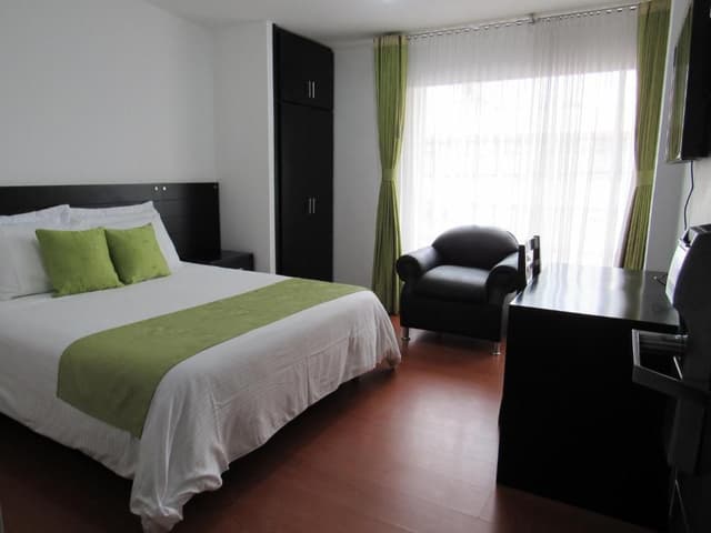 HABITACIÓN EJECUTIVA DOS CAMAS
