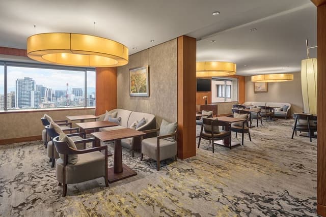 Deluxe Room, 1 King Bed (Executive Lounge Access)