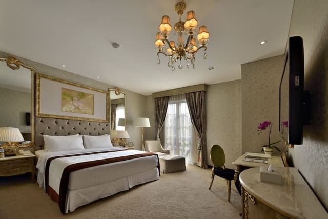 Executive Room