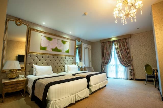 Executive Room