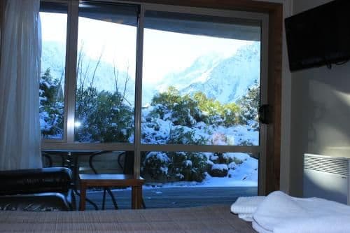 Deluxe Studio with Mountain View
