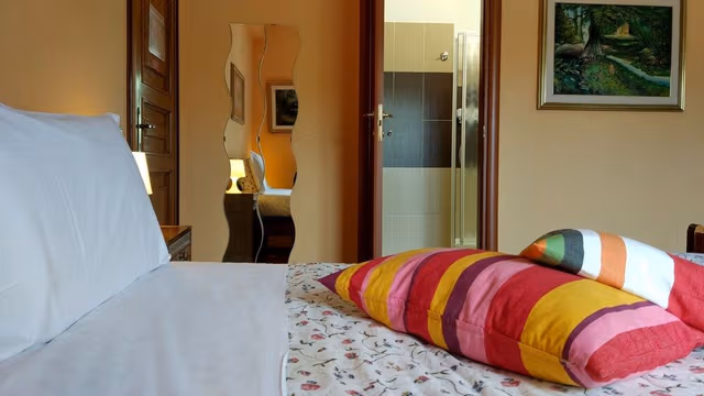 Comfort Triple Room