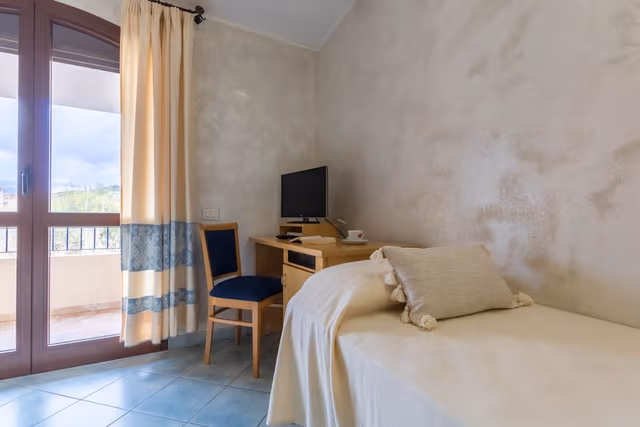 Comfort Triple Room, Balcony, Mountain View