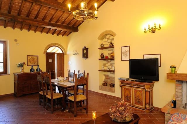 Luxury Apartment, 3 Bedrooms, Smoking, Garden View
