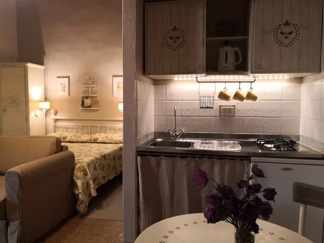 Romantic Studio, Vineyard View, Tower