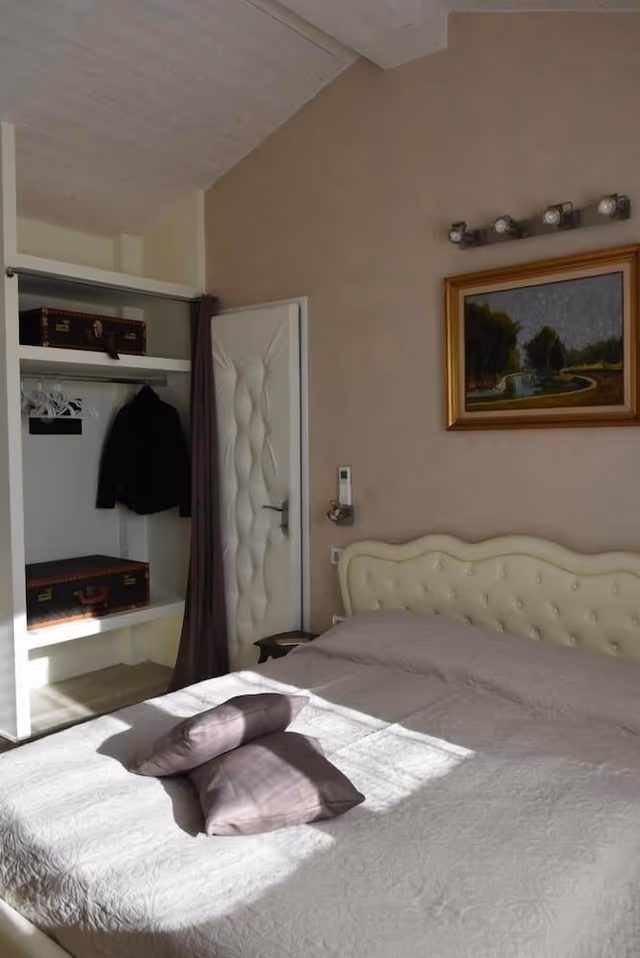 Apartment, 1 Bedroom, Annex Building