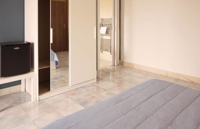 Comfort Single Room