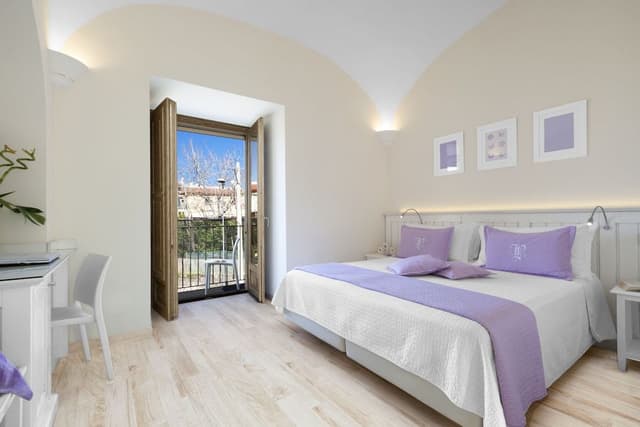 Double or Twin Room, Garden View