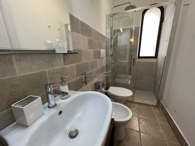 House, 1 Bedroom