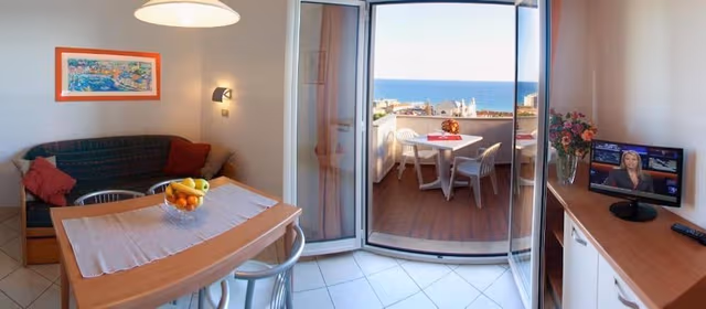 Classic Apartment, 1 Bedroom, Balcony, Sea View (4 pax)