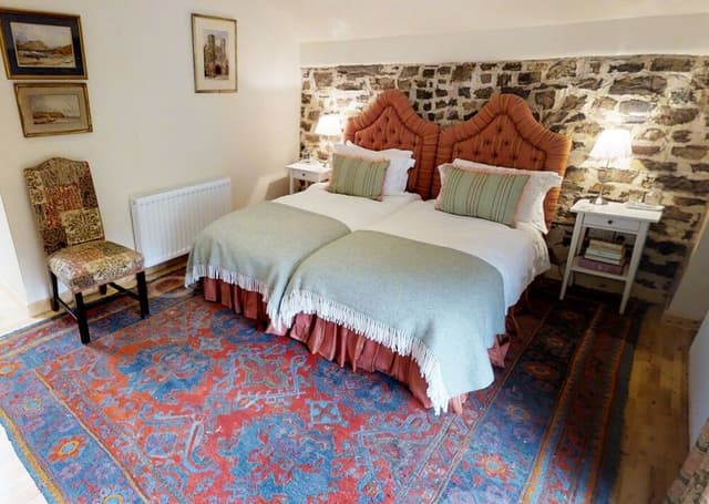 Double or Twin Room, Ensuite (Vicenza)