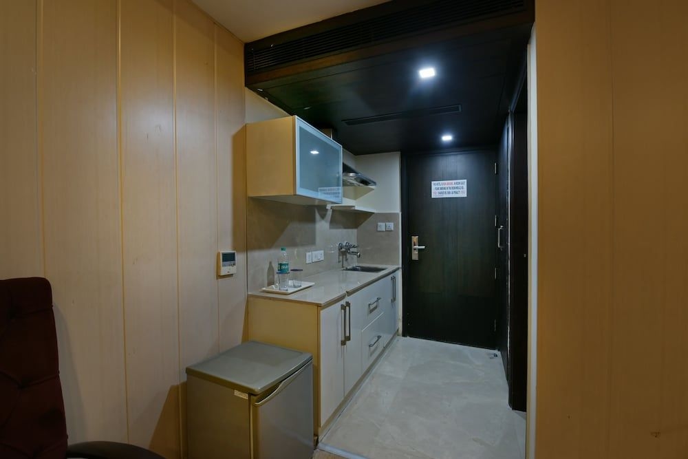 Imperial Apartments3