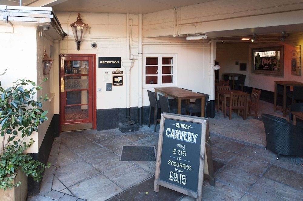 Vine Hotel by Marston's Inns0