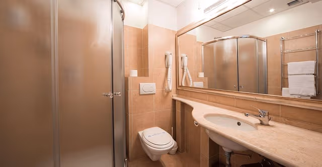 Triple Room, Balcony
