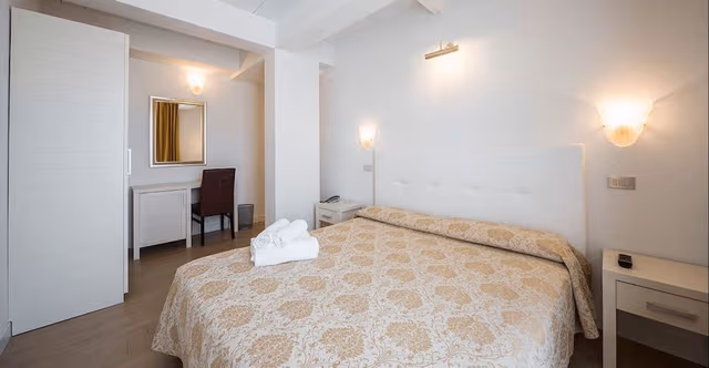 Double or Twin Room, Balcony