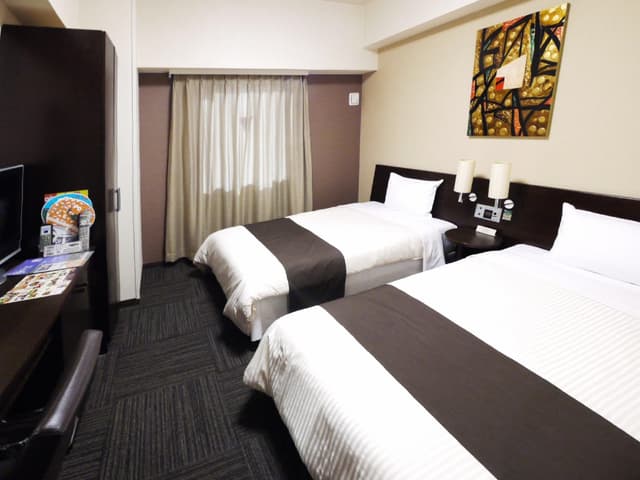 Comfort Twin Room - Non-Smoking