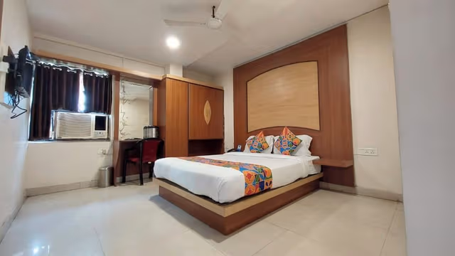Deluxe Double Room, City View