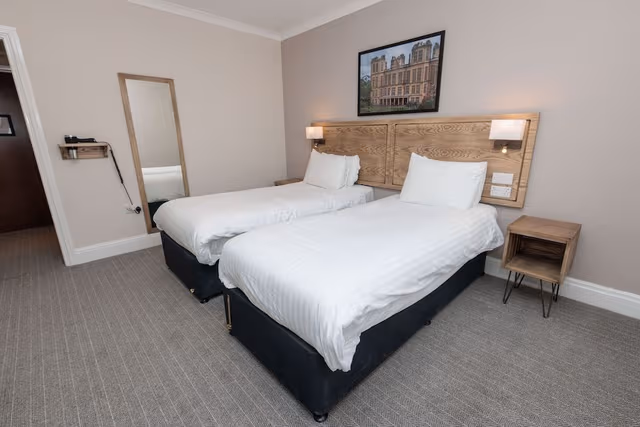Standard Twin Room