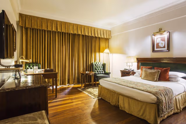Deluxe Suite