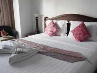Pimnarah Suites Privileged Service Apartment Pimnarah Suites Privileged Service Apartment