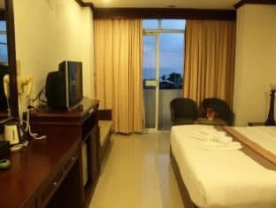 Pimnarah Suites Privileged Service Apartment Pimnarah Suites Privileged Service Apartment