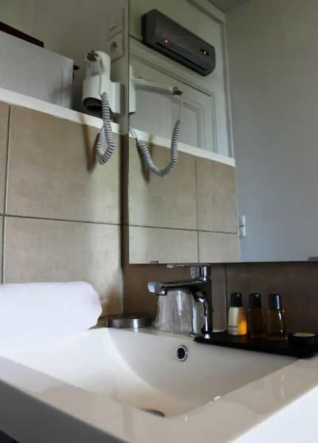 Standard Double Room (Kenzo)