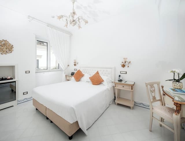 Standard Double Room, City View
