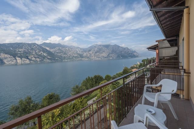 Superior Double or Twin Room, Lake View