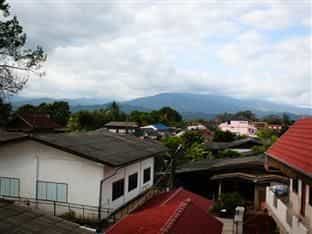 Somrudee Place
