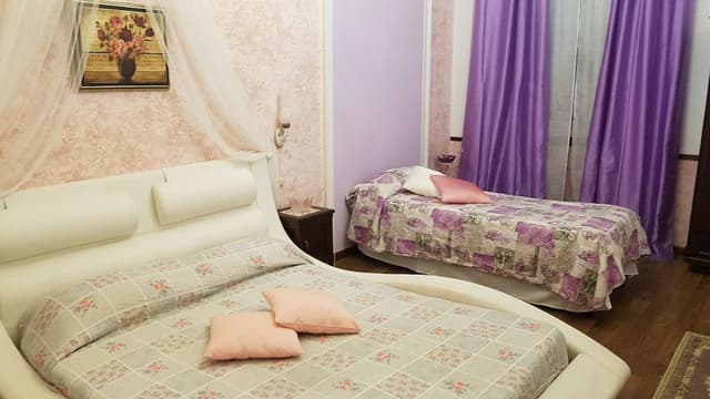 Classic Triple Room, Shared Bathroom