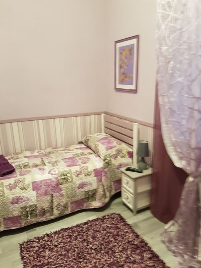 Single Room, Shared Bathroom