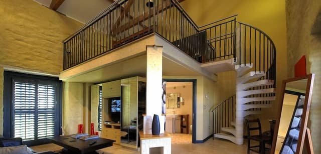 Superior Double Room, 1 King Bed, Courtyard View (Great Barn)