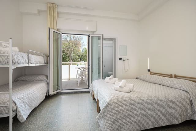 Panoramic Quadruple Room