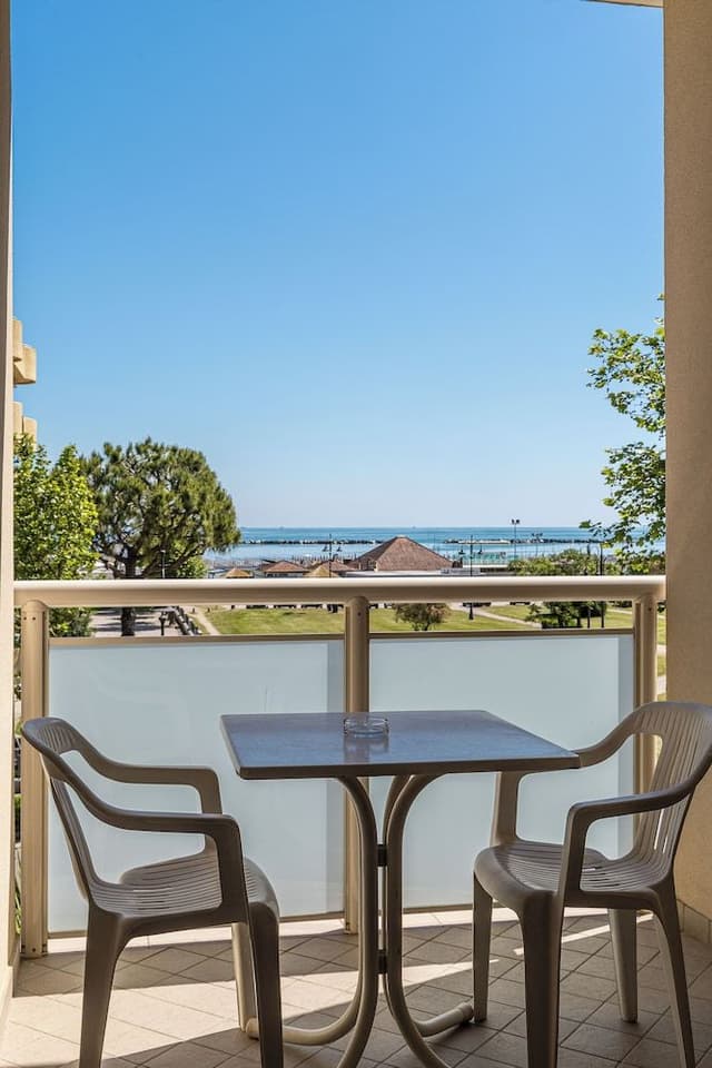Panoramic Triple Room