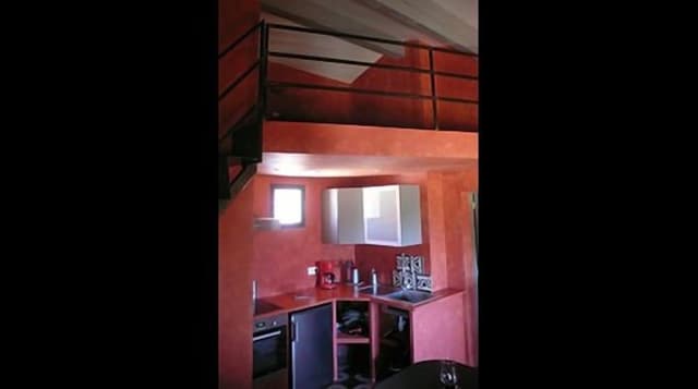 House (Casetta)