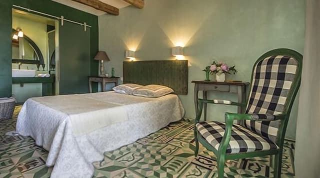 Double Room (Verte Jacotte Erotique )