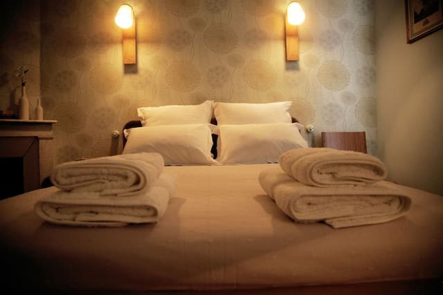 Double Room (Teppaz)