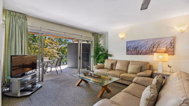 Apartment, 2 Bedrooms, Pool View