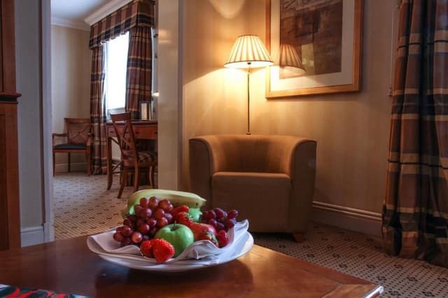Deluxe Suite