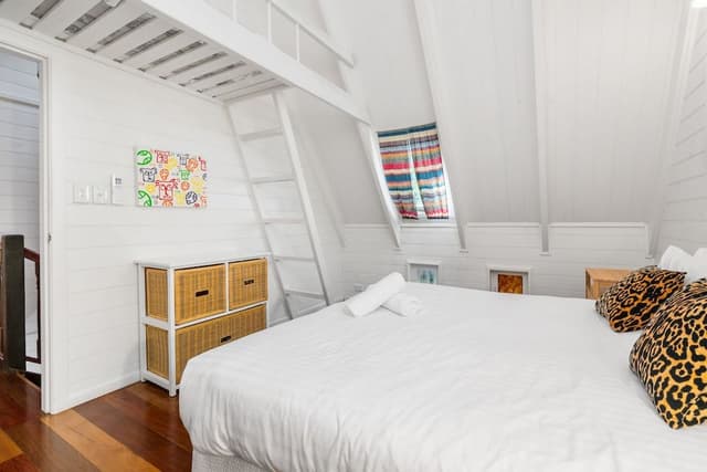 Classic House, 4 Bedrooms