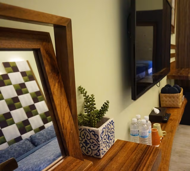 Deluxe Quadruple Room, Ensuite, Lakeside
