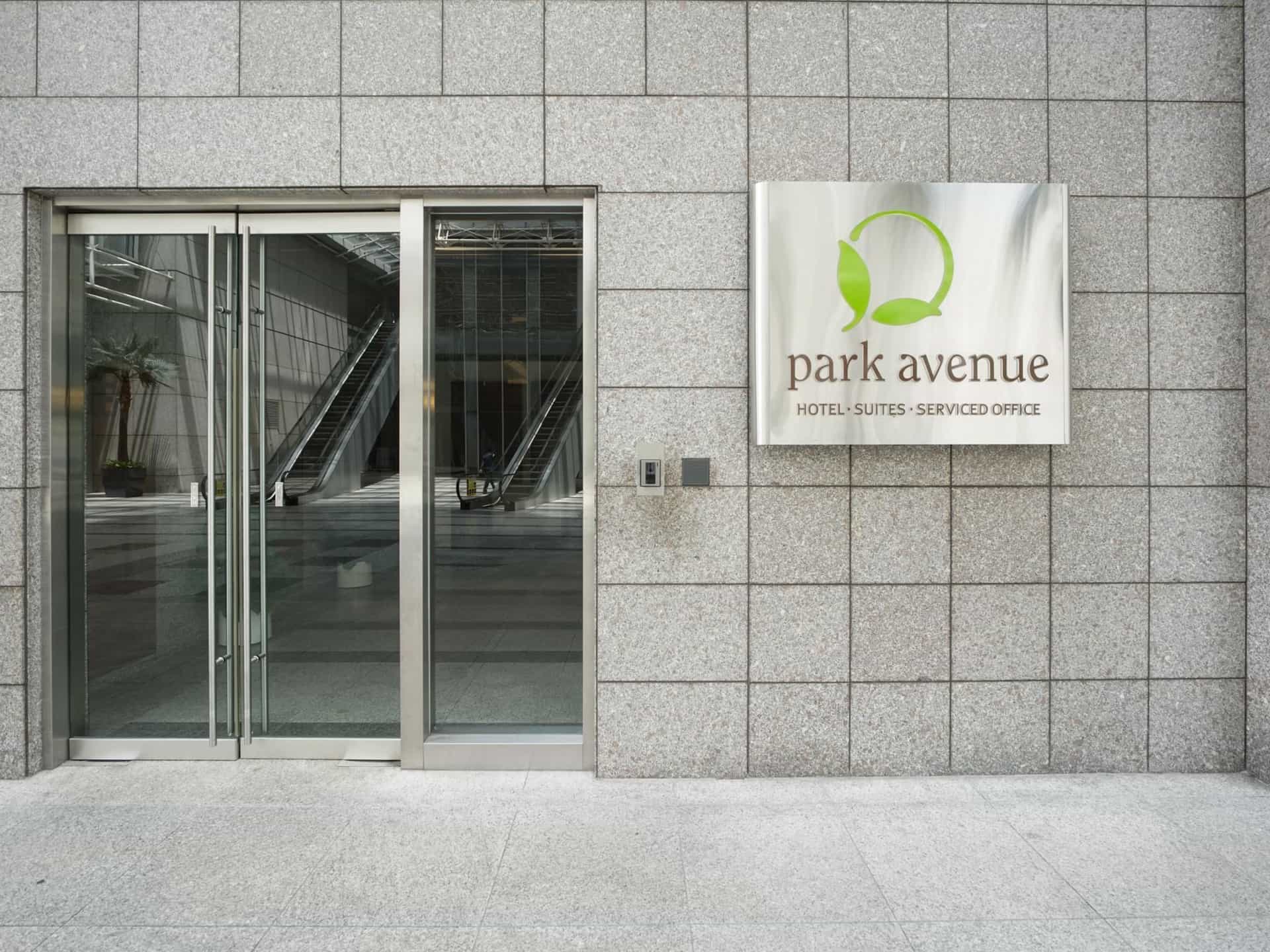 Park Avenue Clemenceau Park Avenue Clemenceau
