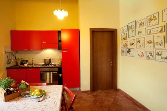Traditional Apartment, 2 Bedrooms