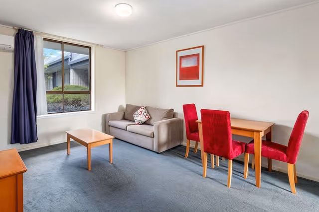 One Bedroom Twin Apartment