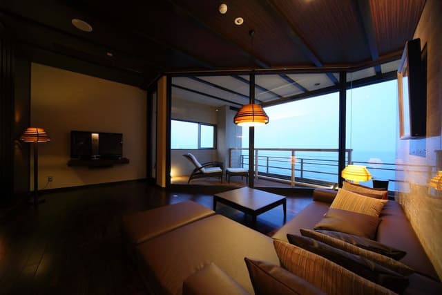 Luxury Suite Room with Open-air Bath (TYPE O)