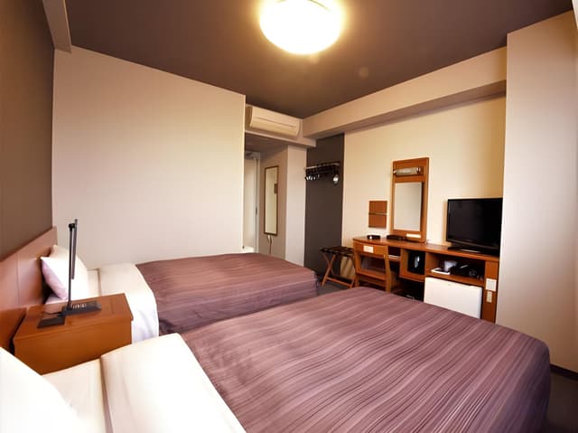 Twin Room - Smoking